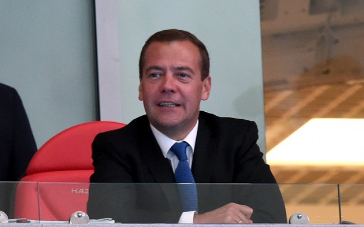 Премиерът на Русия открива Световното по хокей на лед