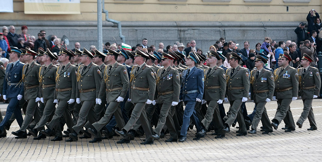 Военния парад в столицата на представителните части на Българската армия