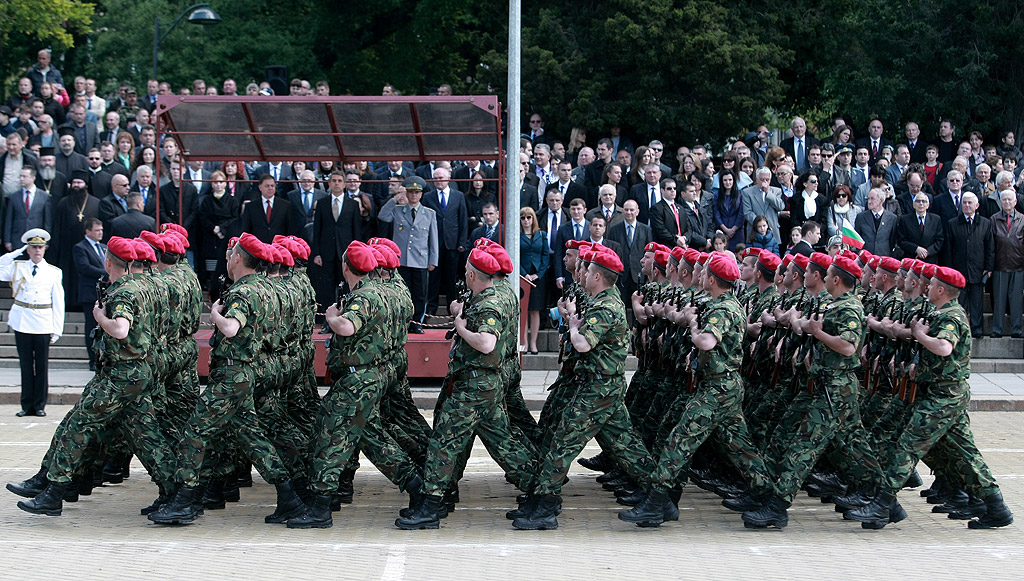 Военния парад в столицата на представителните части на Българската армия