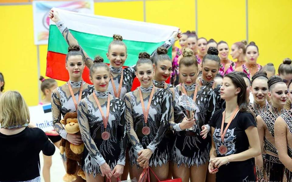 Националките в естетическата гимнастика пети на СК в Барселона