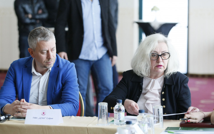 ЦСКА се срещна с БФС, Дора Милева иска оздравяване