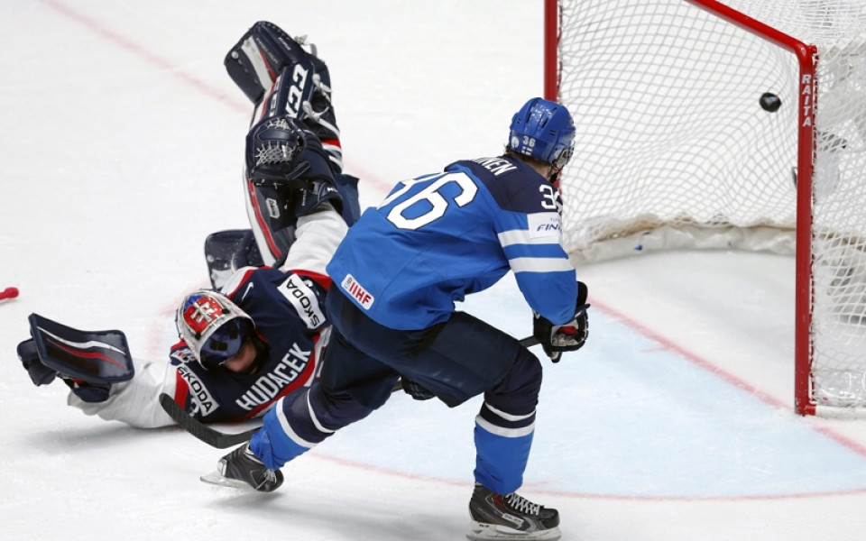 Финландия с шести пореден успех на Световното по хокей