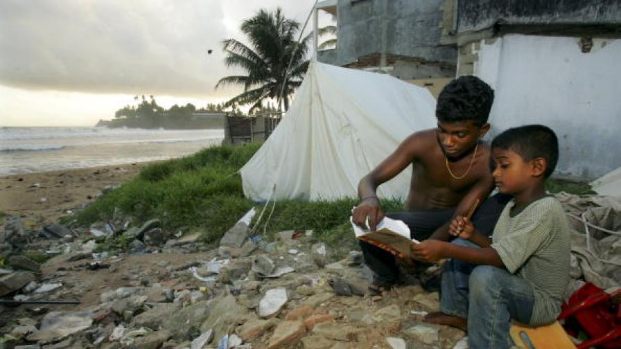 200 000 евакуирани в Шри Ланка заради наводнение