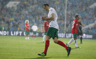 В Гърция разсипаха Бербатов: В ПАОК ще го забравят бързо