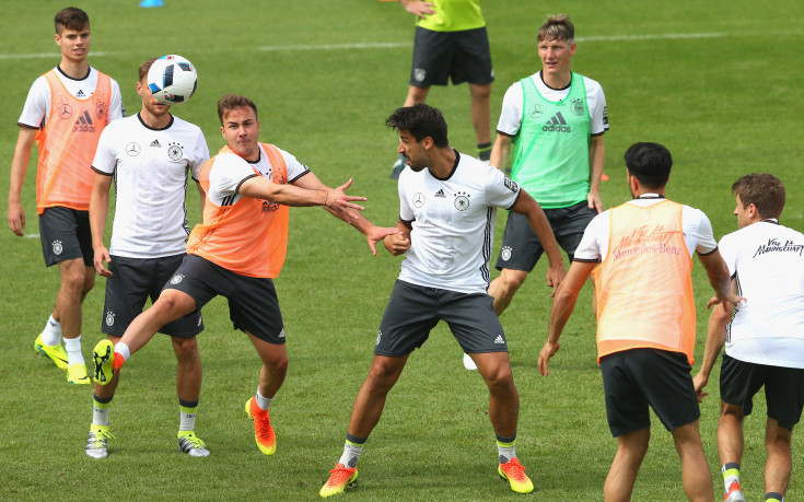 Кедира се тросна: Писна ми да ме питате за Швайни!