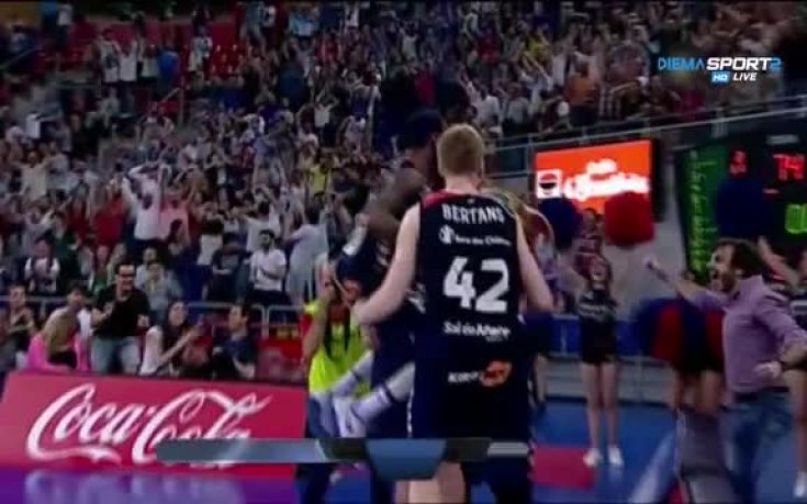 Уникален финал на Лаборал Куча - Барселона