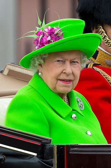 Кадри от тридневните чествания на официалния рожден ден на кралица Елизабет Втора в Лондон