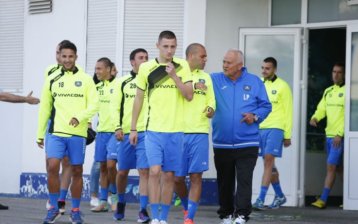 Левски потвърди контролата със сръбския Радник