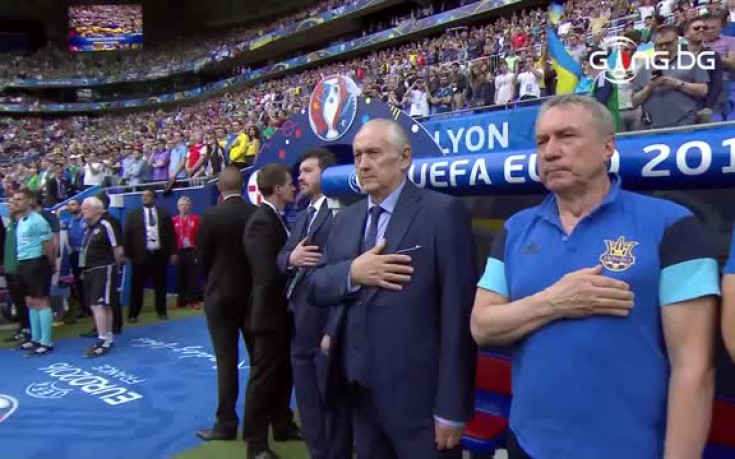 Чуйте химните на Украйна и Северна Ирландия