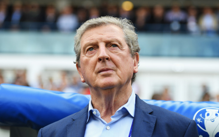 Напрежение тресе Англия, Рой Ходжсън викнат на спявка