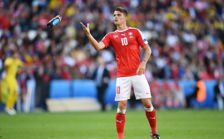 Джака сложи Погба и Кабай в малкия си джоб