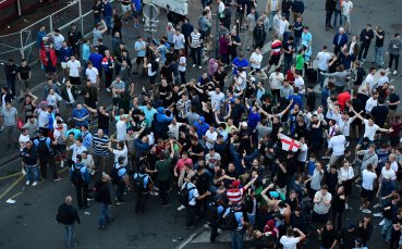 Англичаните смениха Уил Григ с Джейми Варди в песен
