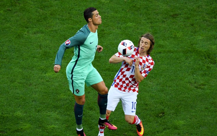 Роналдо теши съотборник от Реал от противниковия лагер