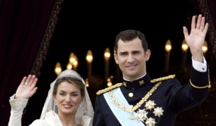 8 съвременни принцеси, които откриха своите принцове