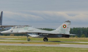 Български изтребители ескортираха израелски самолет