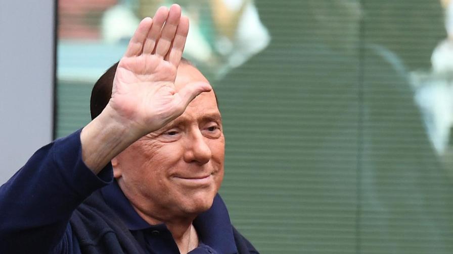 Берлускони пак протяга ръка към властта в Италия