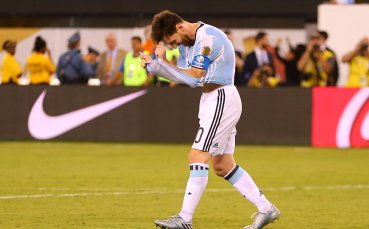 Чилиец притежава последната топка на Меси, дават му $ 30 000 за нея