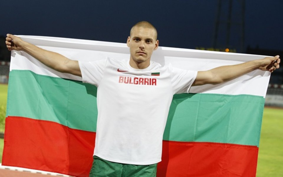 Двама българи във финала на троен скок на Европейското