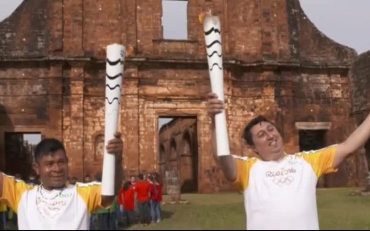 Олимпийският огън продължава пътя си към Рио де Жанейро