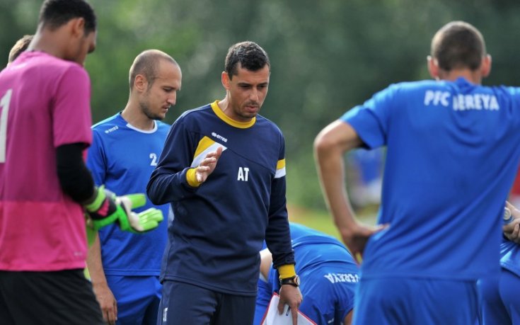 Александър Томаш взе 18 футболисти за мача с Дунав