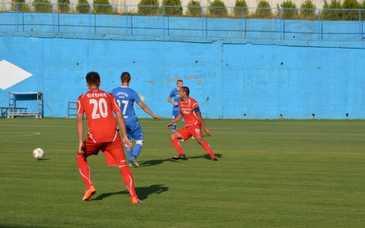Беласица с аматьорски национали, отложи две срещи