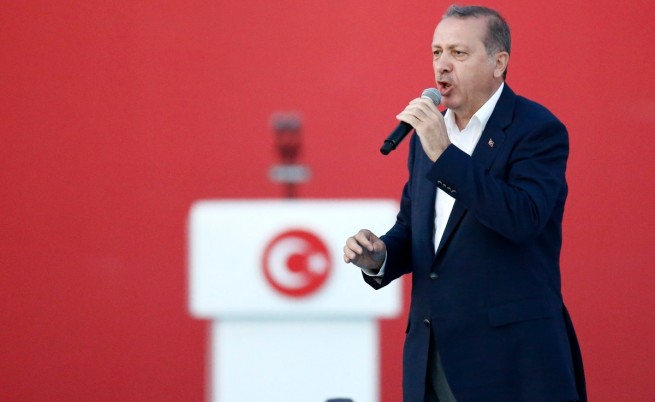 Ердоган плаши ЕС с мигрантите, даде зелена светлина за „Турски поток“