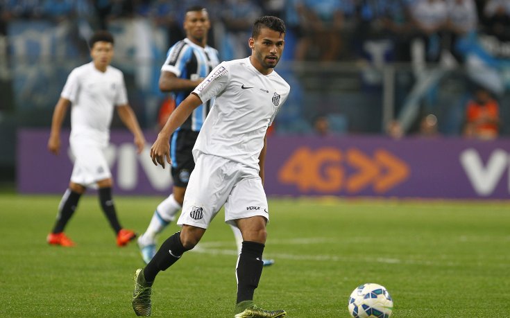 Бразилец реже Челси и испанските грандове заради ПСЖ