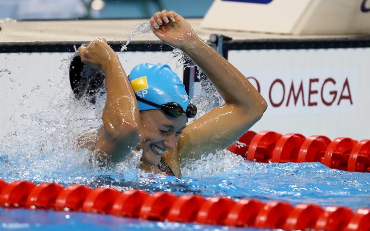 Испански триумф в женските 200 метра бътърфлай