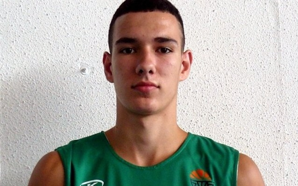 Български баскетболист отива в гранда Фенербахче