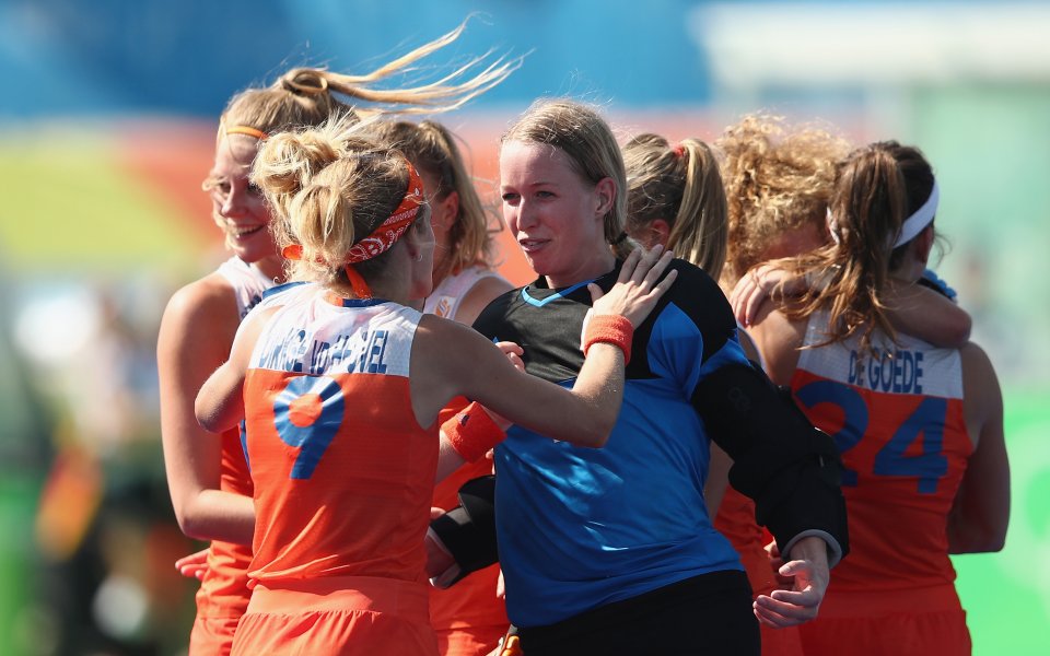 Холандия е на финал в женския хокей на трева