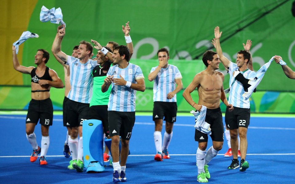 Първи триумф за Аржентина по хокей на трева