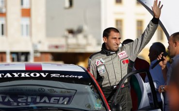 Стайков води в Сливен, Григоров №1 в Hyundai Racing Trophy