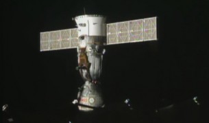 Последният "Союз" от старото поколение кацна в Казахстан