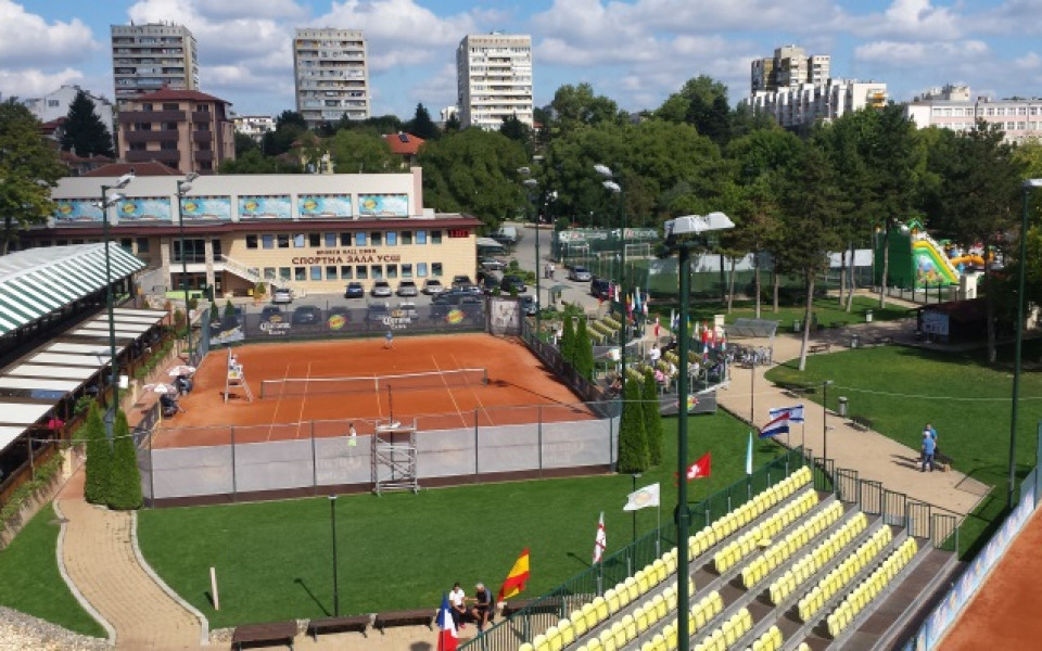 Топ тенисистки се пускат в битка за титла в Добрич