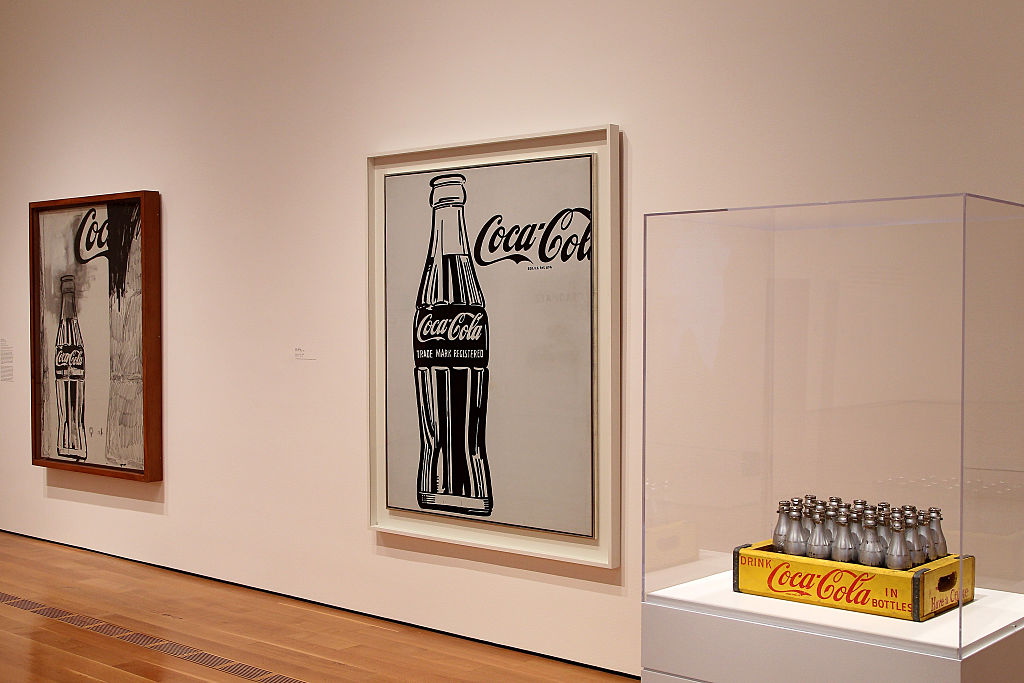 Напитката Кока-Кола е създадена през XIX век от американеца Джон Пембъртън, който я замисля като лекарство, което да се купува без рецепта. Благодарение на агресивна маркетингова политика на предприемача Ейза Григс Кандлер, напитката става лидер на световния пазар за безалкохолни напитки през XX век и продължава да е такава и до днес.