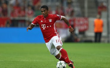 Контузията на Дъглас Коща по-тежка от очакваното