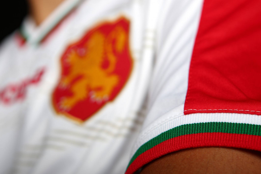 България национален отбор футбол екипировка1