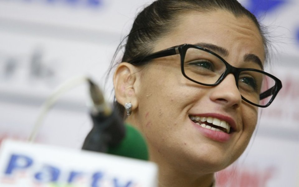 Специално за Спортния влог #backstage Елица Янкова предава надпреварата в