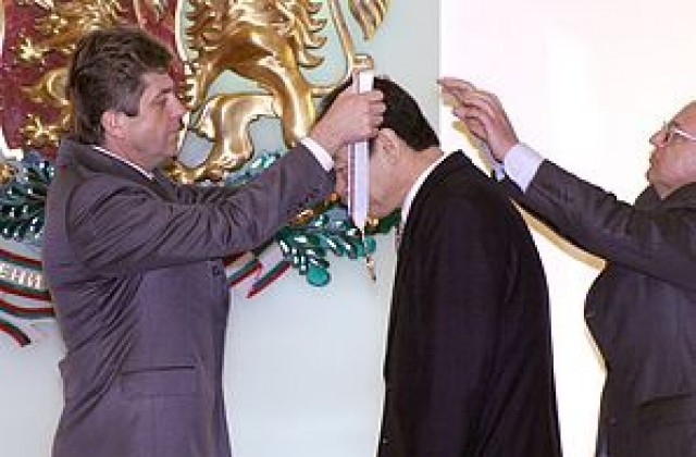 Първанов награди с орден Стара планина посланика на Република Корея у нас