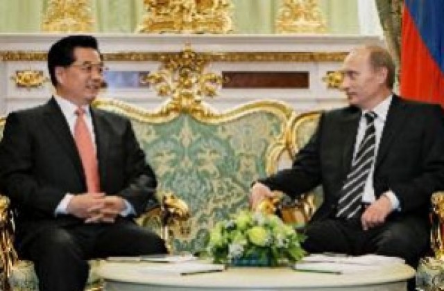 Президентите на Русия и Китай са за мирно уреждане на иранския проблем