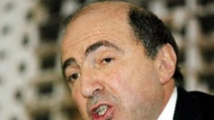 Березовски ще изгуби статута си на политически бежанец