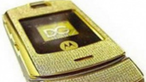 855 диаманта върху RAZR V3i