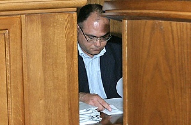 Осъдиха Владимир Кузов на три години затвор