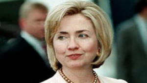 Новото превъплъщение на Хилари Клинтън фаворит в президентската надпревара