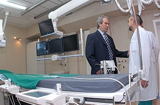Гайдарски откри нов ангиограф в Националната кардиологична болница