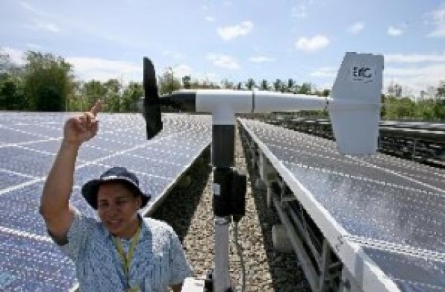Инвестират 2 млрд. долара в инсталации за преработка на слънчева енергия в Индия