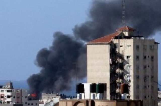 Взрив уби 13 души от силите за сигурност на Абас в Газа