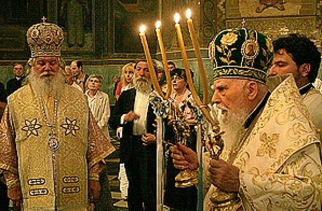 Литургия по повод 36 години от избирането на патриарх Максим