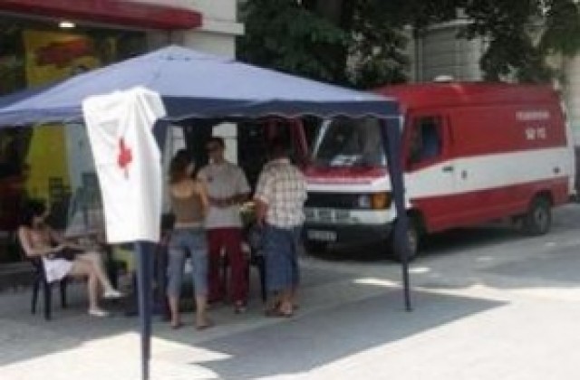 60 души потърсиха помощ, заради жегите в Пловдив, общинарите от утре – с намалено работно време