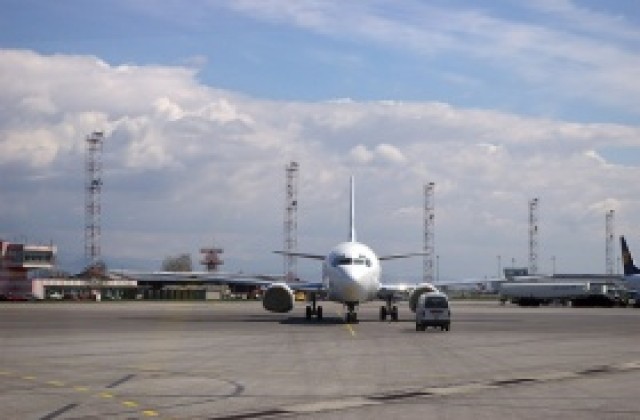 Самолети на ”България Ер” ще летят по три нови линии